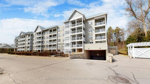 Photo 1 at 327 - 900 Bogart Mill Trail, College Manor, Newmarket