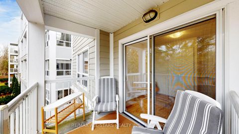 Photo 21 at 327 - 900 Bogart Mill Trail, College Manor, Newmarket