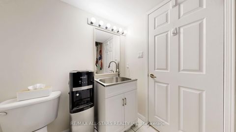 Photo 24 at 327 - 900 Bogart Mill Trail, College Manor, Newmarket