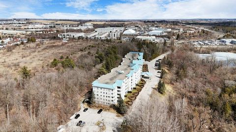 Photo 33 at 327 - 900 Bogart Mill Trail, College Manor, Newmarket