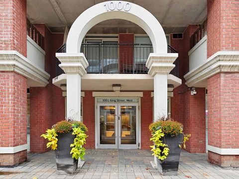 Photo 2 at 321 - 1000 King Street W, Niagara, Toronto