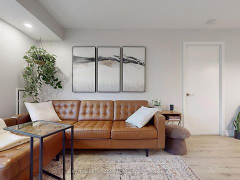 Photo 4 at 321 - 1000 King Street W, Niagara, Toronto