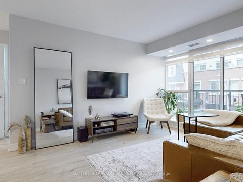 Photo 8 at 321 - 1000 King Street W, Niagara, Toronto