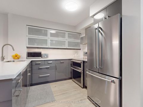 Photo 12 at 321 - 1000 King Street W, Niagara, Toronto