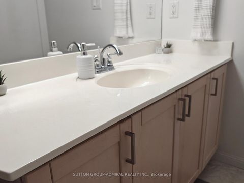 Photo 21 at 321 - 1000 King Street W, Niagara, Toronto