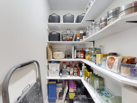 Photo 24 at 321 - 1000 King Street W, Niagara, Toronto