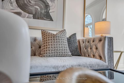 Photo 7 at 278 Dunview Avenue, Willowdale East, Toronto