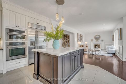 Photo 16 at 278 Dunview Avenue, Willowdale East, Toronto