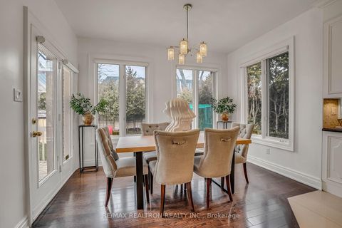 Photo 21 at 278 Dunview Avenue, Willowdale East, Toronto