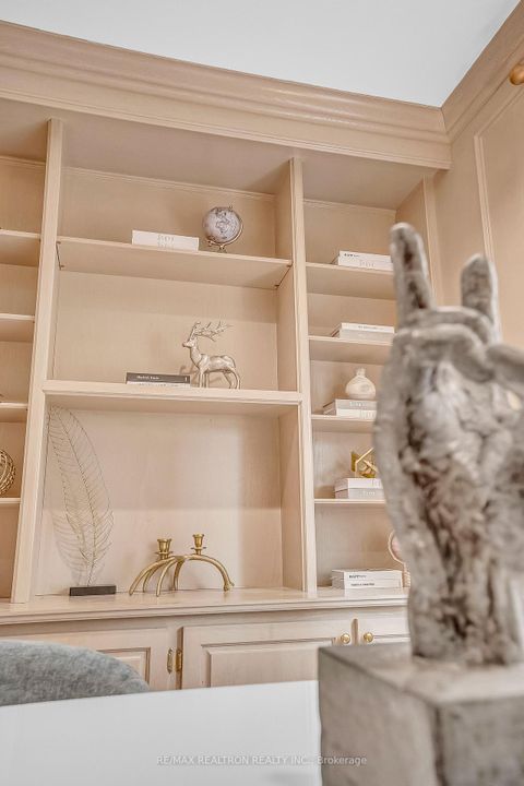 Photo 23 at 278 Dunview Avenue, Willowdale East, Toronto