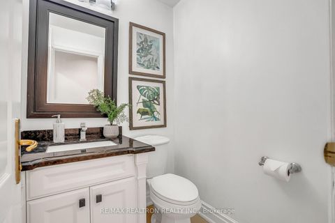 Photo 24 at 278 Dunview Avenue, Willowdale East, Toronto