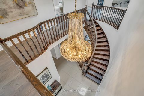 Photo 25 at 278 Dunview Avenue, Willowdale East, Toronto