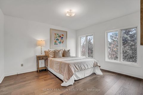 Photo 41 at 278 Dunview Avenue, Willowdale East, Toronto