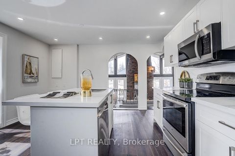 Photo 10 at 194 South Channel Drive, Keswick North, Georgina