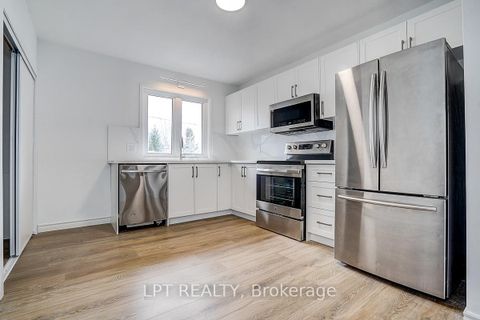 Photo 37 at 194 South Channel Drive, Keswick North, Georgina