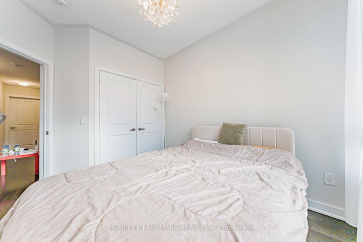 Photo 23 at 62 Helliwell Crescent, Oak Ridges Lake Wilcox, Richmond Hill