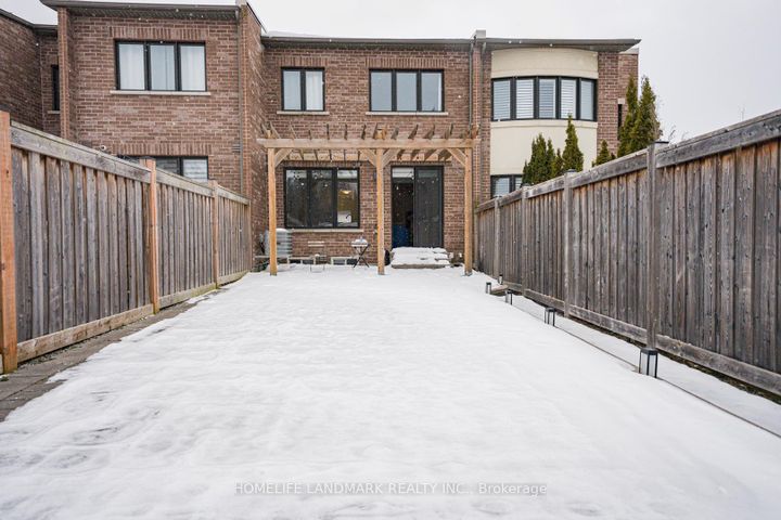 Photo 48 at 62 Helliwell Crescent, Oak Ridges Lake Wilcox, Richmond Hill
