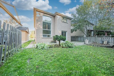 Photo 30 at 43 English Oak Drive, Oak Ridges Lake Wilcox, Richmond Hill