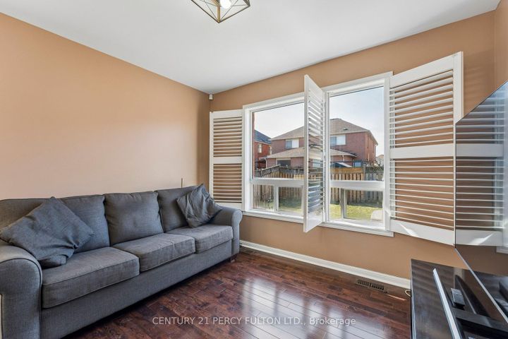 Photo 13 at 78 Herdwick Street, Gore Industrial North, Brampton