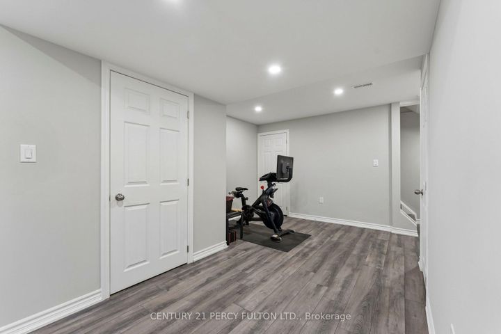 Photo 32 at 78 Herdwick Street, Gore Industrial North, Brampton