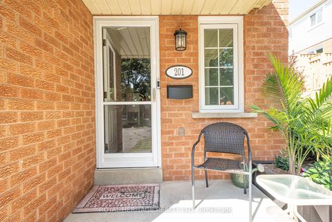 Photo 3 at 201 - 10 Bassett Boulevard, Pringle Creek, Whitby