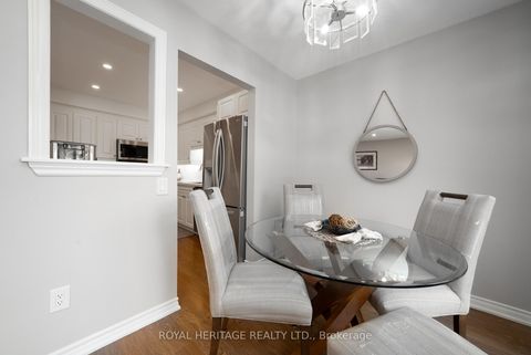 Photo 11 at 201 - 10 Bassett Boulevard, Pringle Creek, Whitby