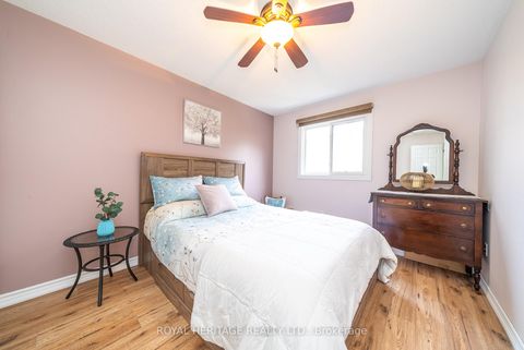 Photo 18 at 201 - 10 Bassett Boulevard, Pringle Creek, Whitby