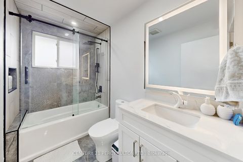 Photo 18 at 26 Farley Crescent, Richview, Toronto