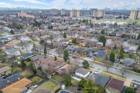 Photo 46 at 26 Farley Crescent, Richview, Toronto