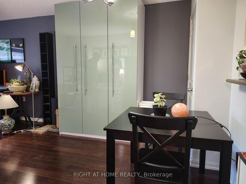 Photo 11 at 607 - 650 Lawrence Avenue W, Lawrence, Toronto