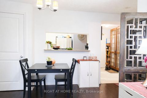 Photo 12 at 607 - 650 Lawrence Avenue W, Lawrence, Toronto