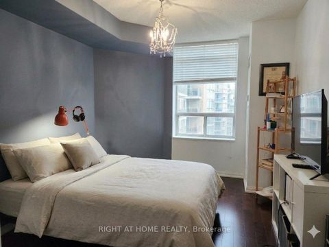 Photo 15 at 607 - 650 Lawrence Avenue W, Lawrence, Toronto