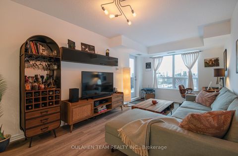 Photo 6 at 516 - 225 Wellesley Street E, South St. James Town, Toronto