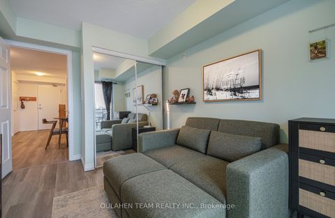 Photo 10 at 516 - 225 Wellesley Street E, South St. James Town, Toronto