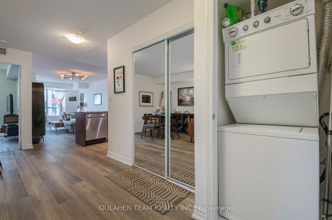 Photo 15 at 516 - 225 Wellesley Street E, South St. James Town, Toronto