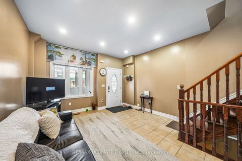 Photo 3 at 227 Earlscourt Avenue, Fairbank, Toronto