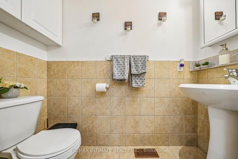 Photo 9 at 227 Earlscourt Avenue, Fairbank, Toronto