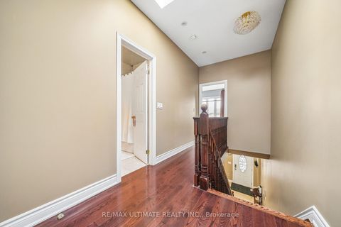 Photo 11 at 227 Earlscourt Avenue, Fairbank, Toronto