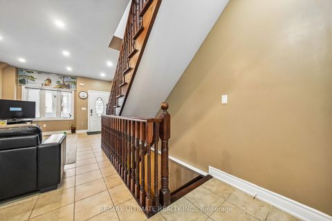 Photo 18 at 227 Earlscourt Avenue, Fairbank, Toronto