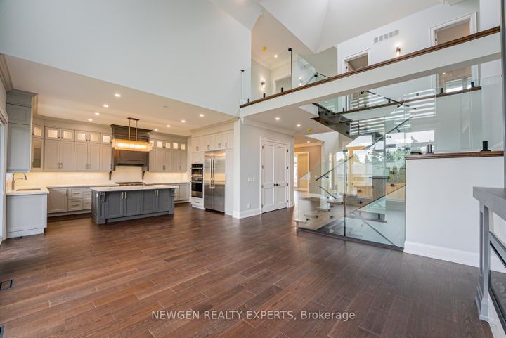 Photo 11 at 1510 BRIDGE Road, WO West, Oakville