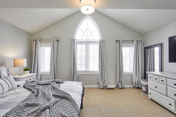 Photo 32 at 1225 Leacock Court, Taunton, Oshawa