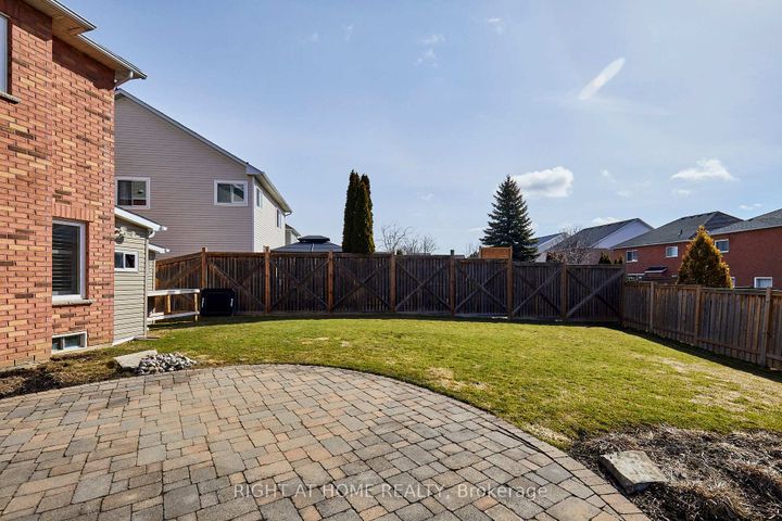 Photo 44 at 1225 Leacock Court, Taunton, Oshawa