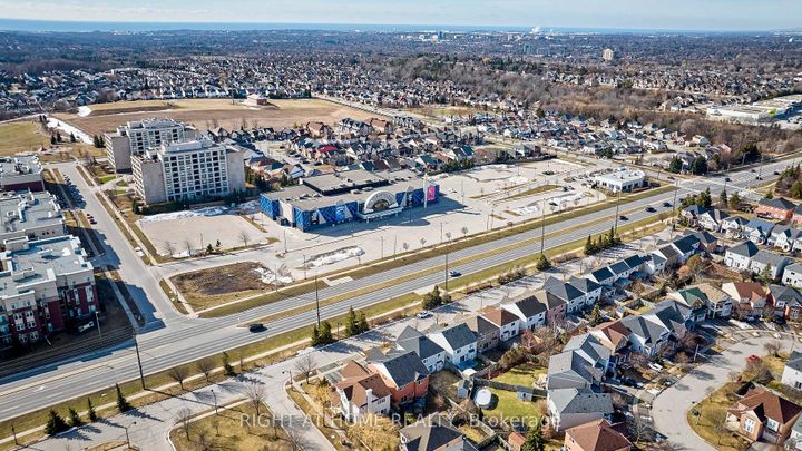 Photo 47 at 1225 Leacock Court, Taunton, Oshawa