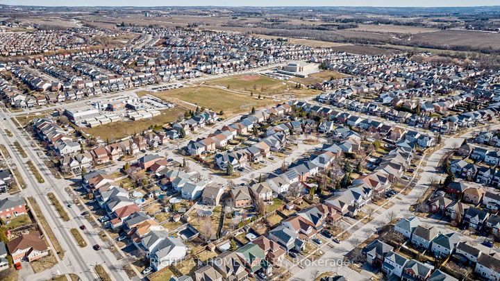 Photo 49 at 1225 Leacock Court, Taunton, Oshawa