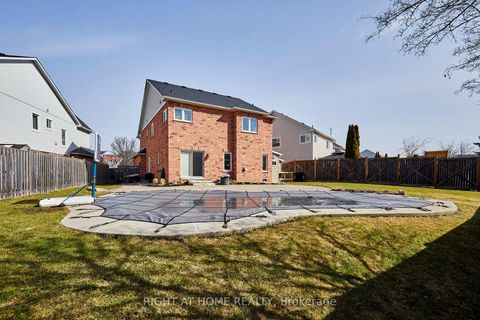 Photo 7 at 1225 Leacock Court, Taunton, Oshawa