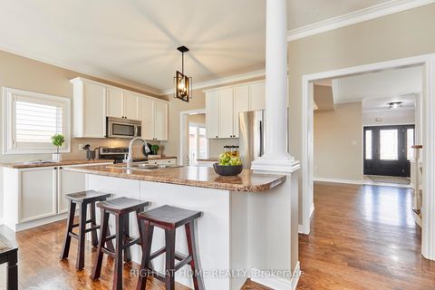 Photo 15 at 1225 Leacock Court, Taunton, Oshawa