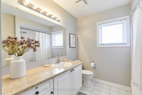 Photo 37 at 1225 Leacock Court, Taunton, Oshawa