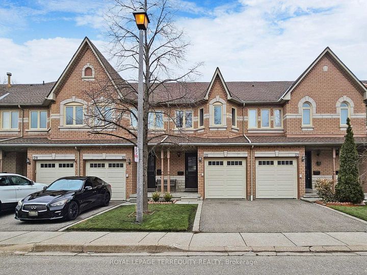 Photo 1 at 122 - 455 Apache Court, Hurontario, Mississauga