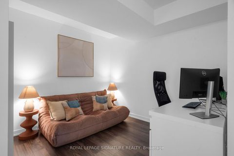 Photo 5 at 8 - 106 Varna Drive, Lawrence, Toronto