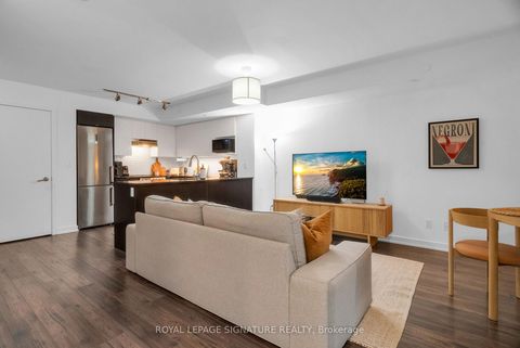 Photo 15 at 8 - 106 Varna Drive, Lawrence, Toronto